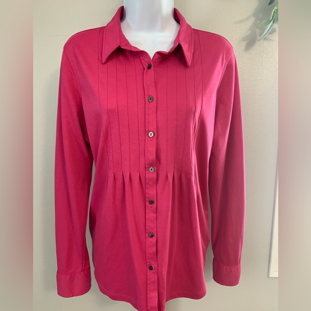 L.L. Bean Women's Pink Pleated Button-Down Shirt